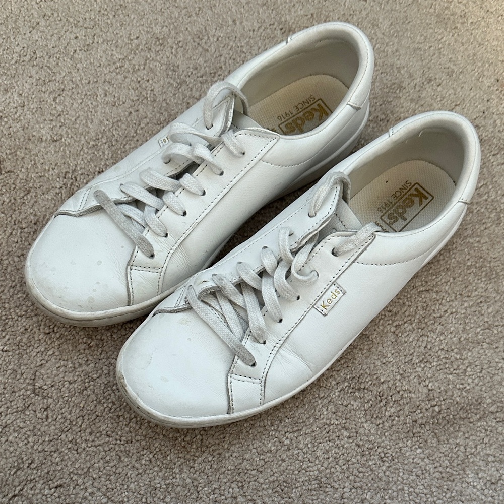 KEDS - White Leather Sneakers